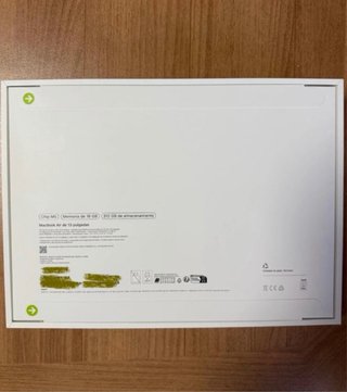 MacBook Air 13 (2026)