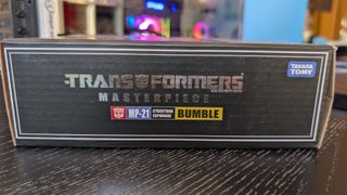 Transformers MP-21 Bumblebee Maggiolino Takara Tom