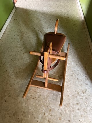 Caballo Balancín Moulin Roty Madera y Cuero