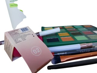 Lote Maquillaje Cien, NYX, Coverfix, Cappuvini