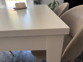 Conjunto Comedor: Mesa Extensible + 4 sillas