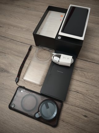 Xiaomi 14 Ultra 512GB + Kit Fotografia Leica