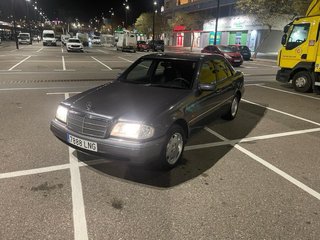 Mercedes-Benz C280 1995
