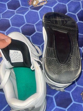 Zapatillas Jordan Air Blancas y Negras Talla 39