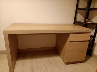 Escritorio Ikea MALM Madera 140x65cm