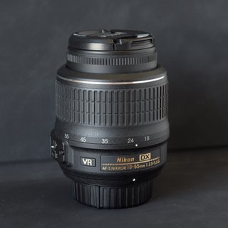 Objetivo Nikon AF-S DX NIKKOR 18-55mm VR