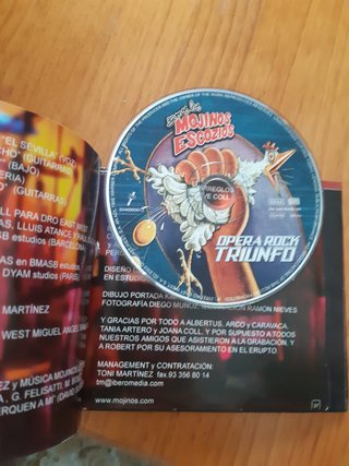 CD-Libro Mojinos Escozios Ópera Rock Triunfo