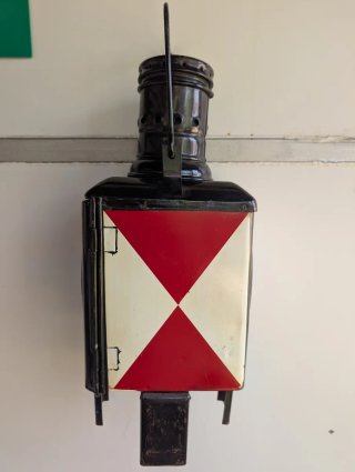Farol ferroviario antiguo