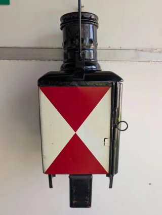 Farol ferroviario antiguo