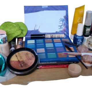 Lote de Maquillaje Variado