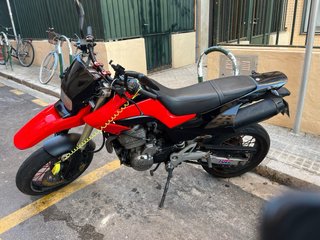 Honda FMX650 Supermoto