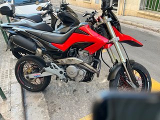 Honda FMX650 Supermoto