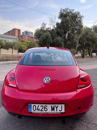 Volkswagen Beetle 2012