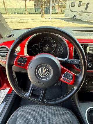 Volkswagen Beetle 2012