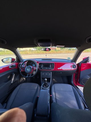 Volkswagen Beetle 2012