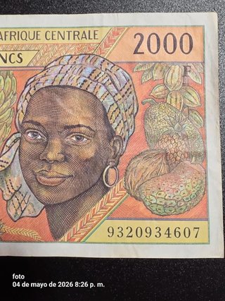 Billete de 2000 francos de África Central.