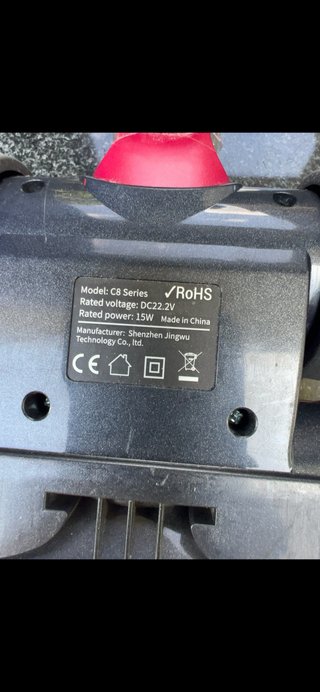 Aspirador Vertical C8 Series 600W