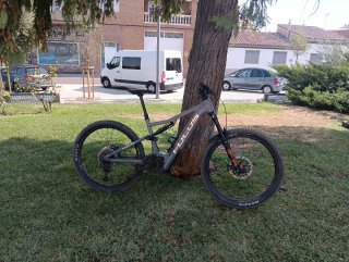 Bicicleta Enduro Focus 6.8 Eléctrica