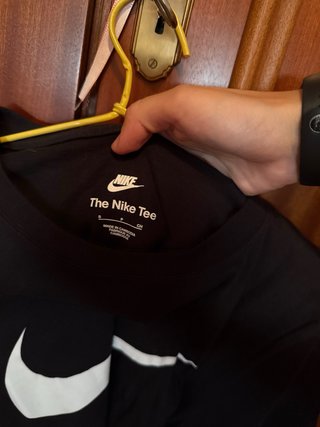 Camiseta Nike Negra Logo Swoosh