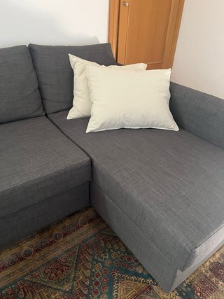 Sofá cama FRIHETEN + colchón KLAGSHAMN