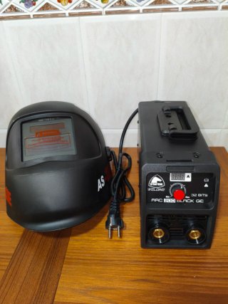 Máquina Soldar Stayer ARC 200 Black GE con mascara