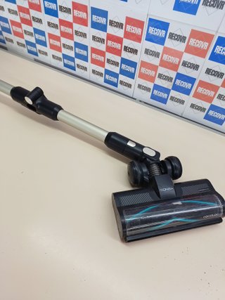 Aspiradora sin cable 700W con base autovaciado