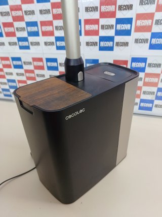Aspiradora sin cable 700W con base autovaciado