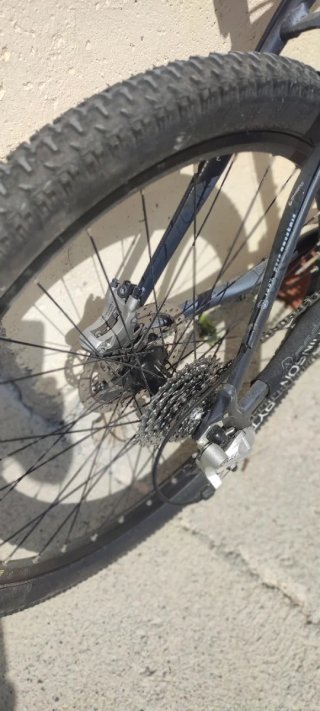 Bicicleta Rockrider 8.2