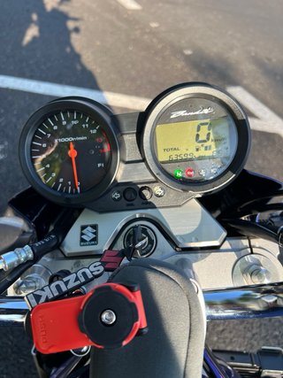 Suzuki Bandit 650 Naked Azul/Plata