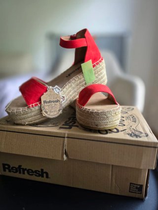 Sandalias cuña Refresh rojas talla 37
