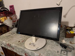 Monitor AOC 19 pollici