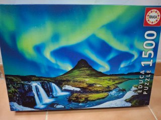 Puzzles variados de 1500 y 2000 piezas