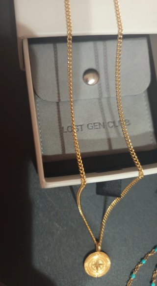 Colgantes Lost Gen Club Chapado Oro