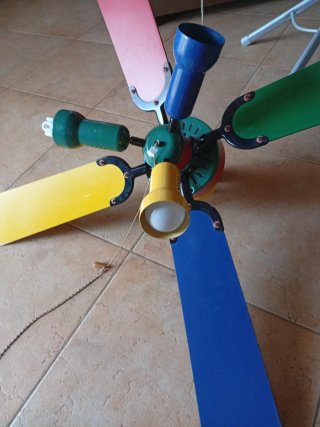 Ventilador de Techo Infantil Multicolor