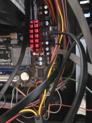Torre PC antigua para piezas + 8GB RAM Corsair
