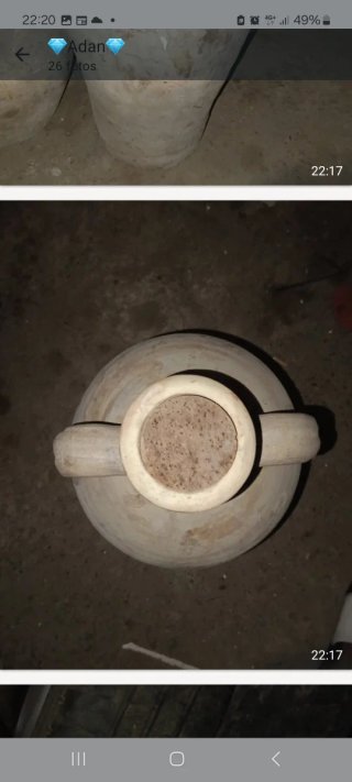 Cántaros antiguos de cerámica