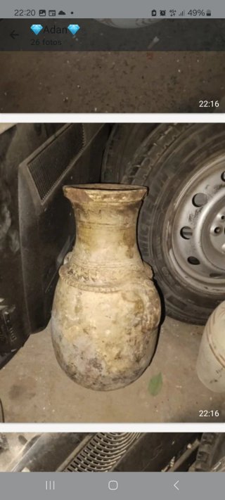 Cántaros antiguos de cerámica