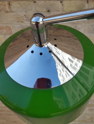 Lámpara de pie Metalarte verde y plateada