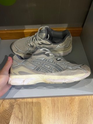 Asics Gel-NYC Talla 38 Gris y Beige