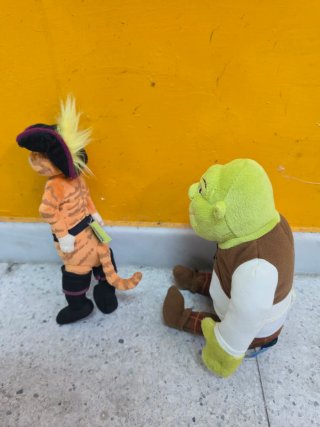 Lote 2 peluches de la saga Shrek