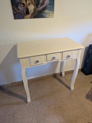 Recibidor de madera blanco con cajones