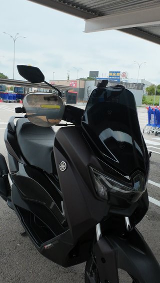 Yamaha Nmax 2025 Tech Max Dark Magma