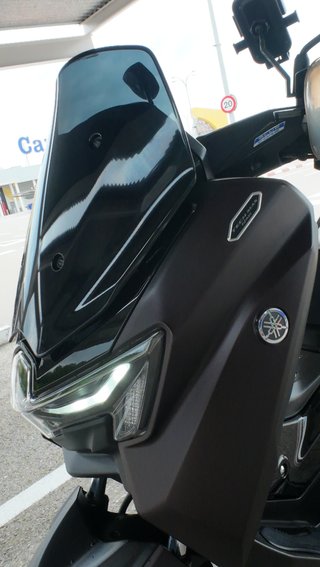 Yamaha Nmax 2025 Tech Max Dark Magma