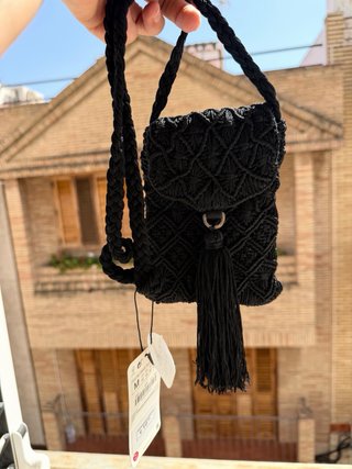 Bolso Macramé Negro Zara