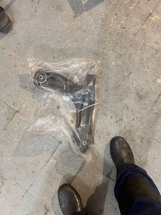 Trapecio derecho Seat Ibiza 6J