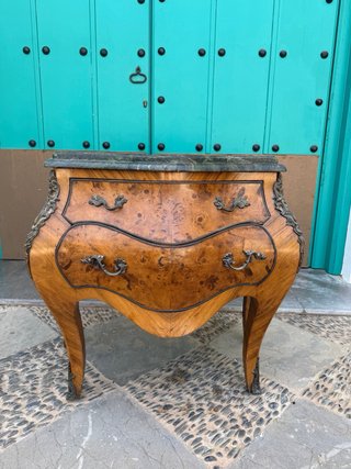 Cómoda Luis XV Bombe Mármol y Madera
