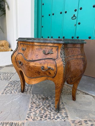 Cómoda Luis XV Bombe Mármol y Madera