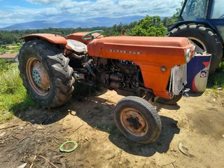 Tractor Agrícola Barreiros 5500