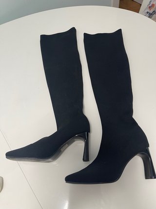 Botas altas negras estilo calcetín