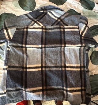 Chaqueta Bershka cuadros Talla M